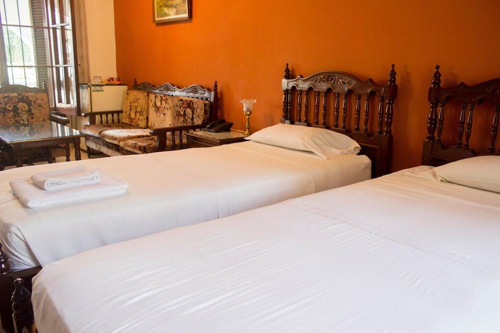 Hotel Bavaria Asuncion Luaran gambar