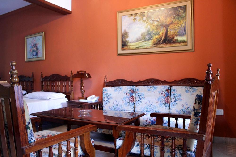 Hotel Bavaria Asuncion Luaran gambar