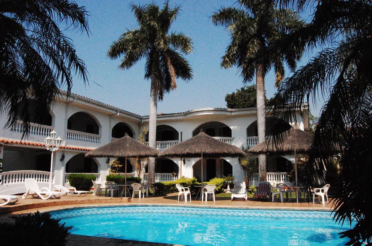Hotel Bavaria Asuncion Luaran gambar